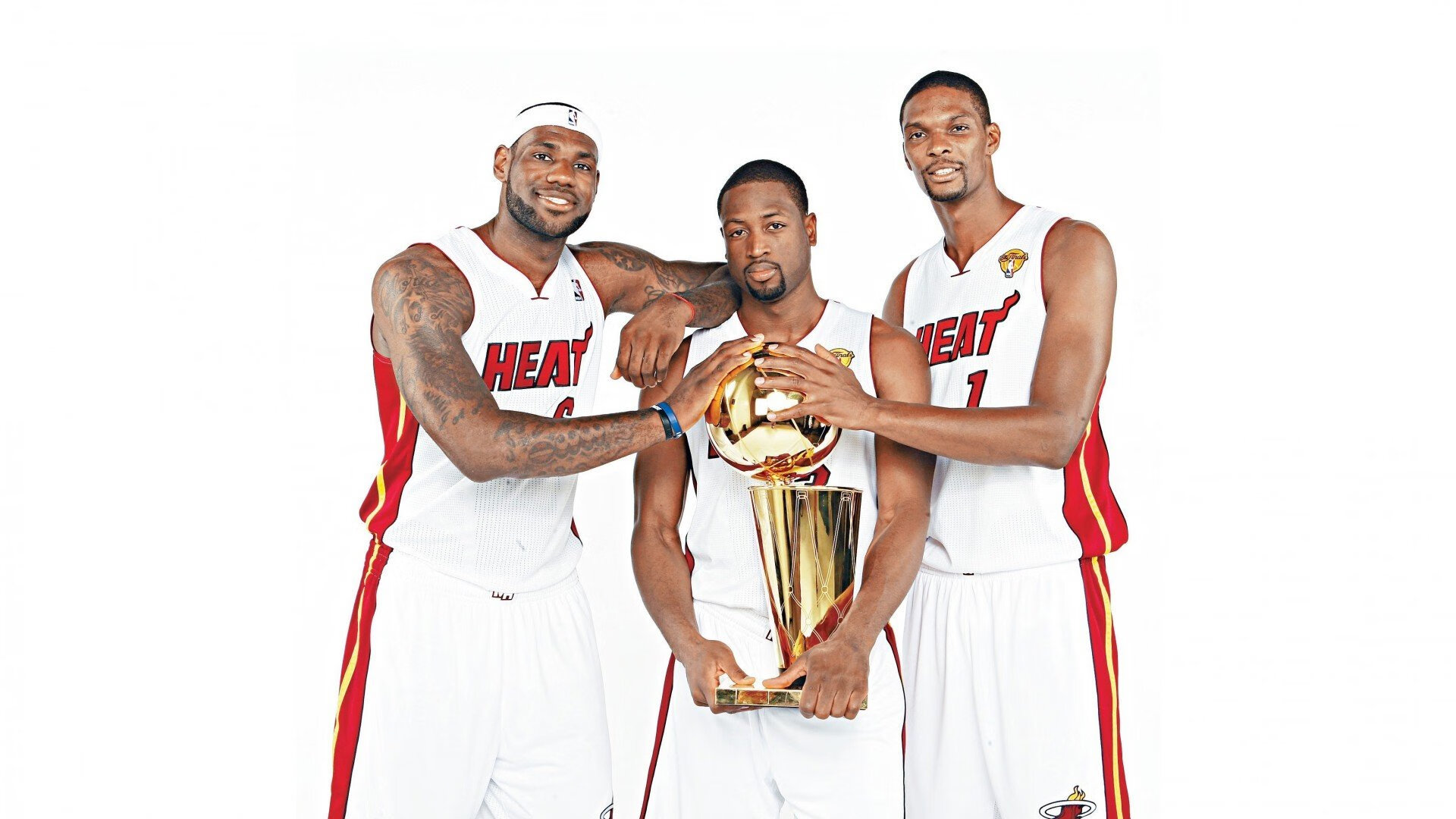 仰泳新秀突尼斯表现超出预期，星期六和百丽